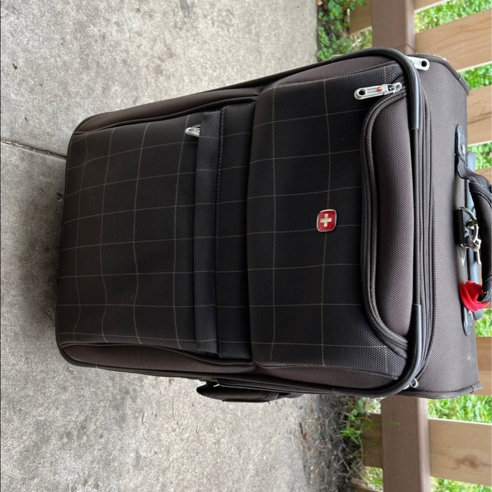 Swissgear brown & cream suitcase